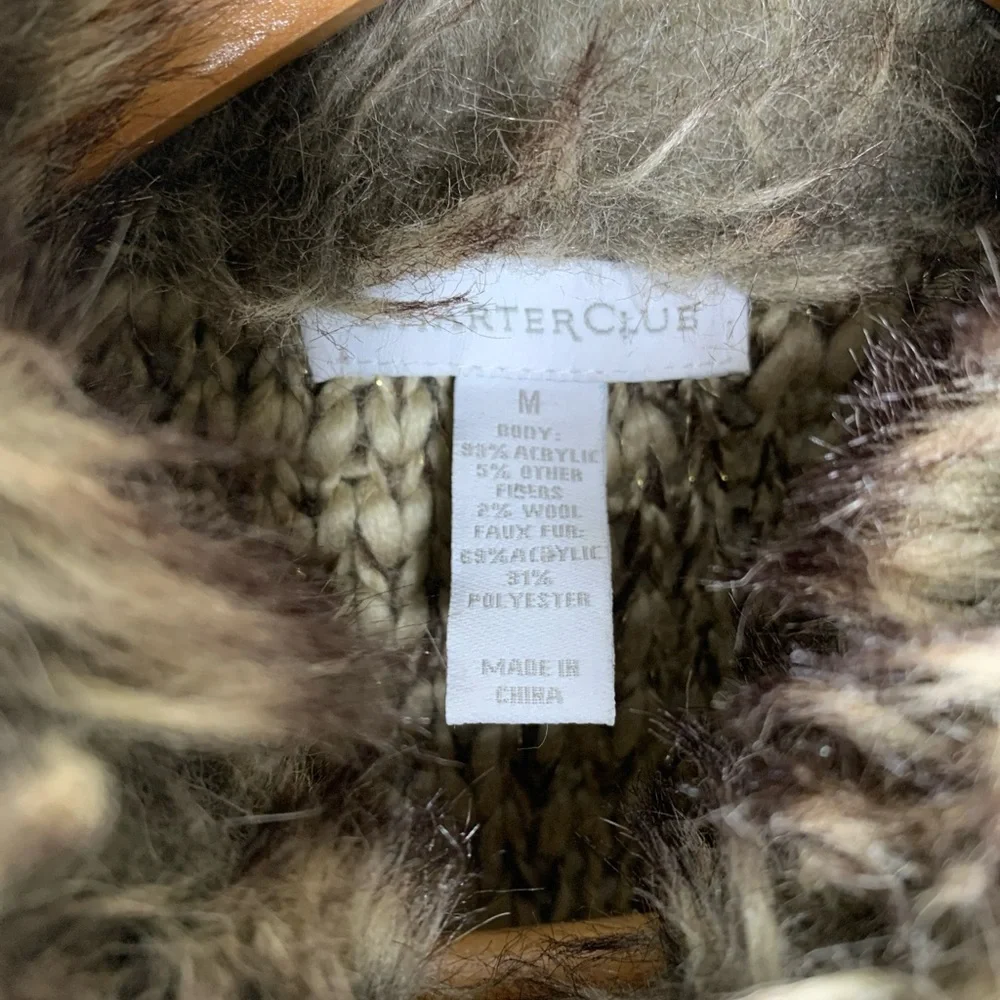 Charter Club Size Medium Full Zip Sweater Vest Faux Fur Collar Brown Fun